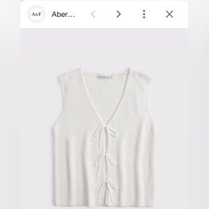NWT ABERCROMBIE Tie-Front V-Neck Sweater Vest SIZE MEDIUM